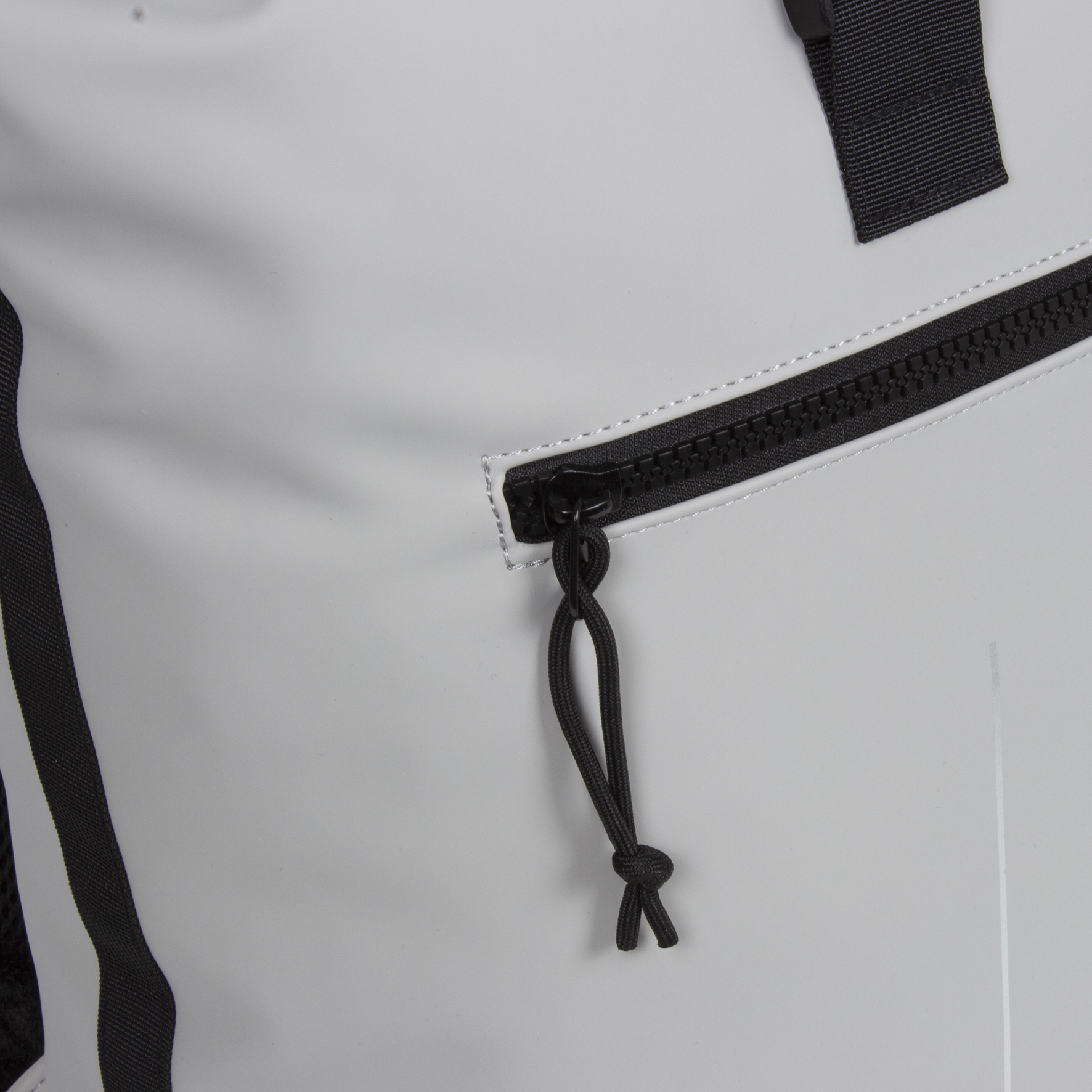 Mart New York Rolltrop 21L Licht Grijs Mart Roltop groot tasjekopen.nl 5 Mart New York Rolltrop 21L Licht Grijs - Afbeelding 5